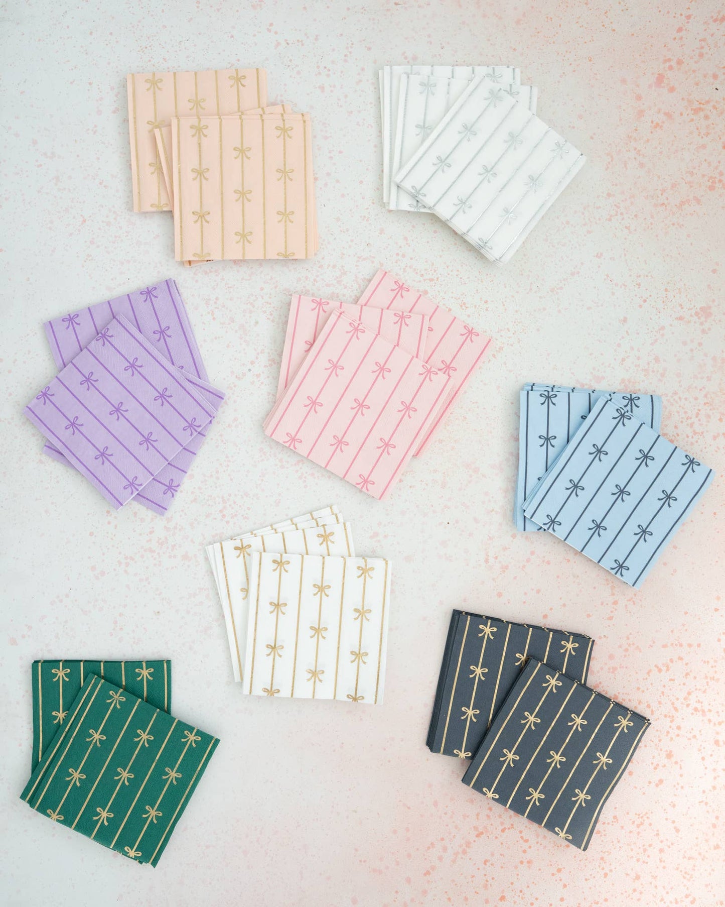 GOLD SIGNATURE BOW SMALL NAPKINS