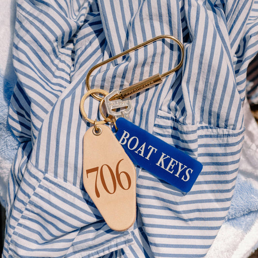 Boat Keys Keychain: Keychain with Hang Tag / Royal