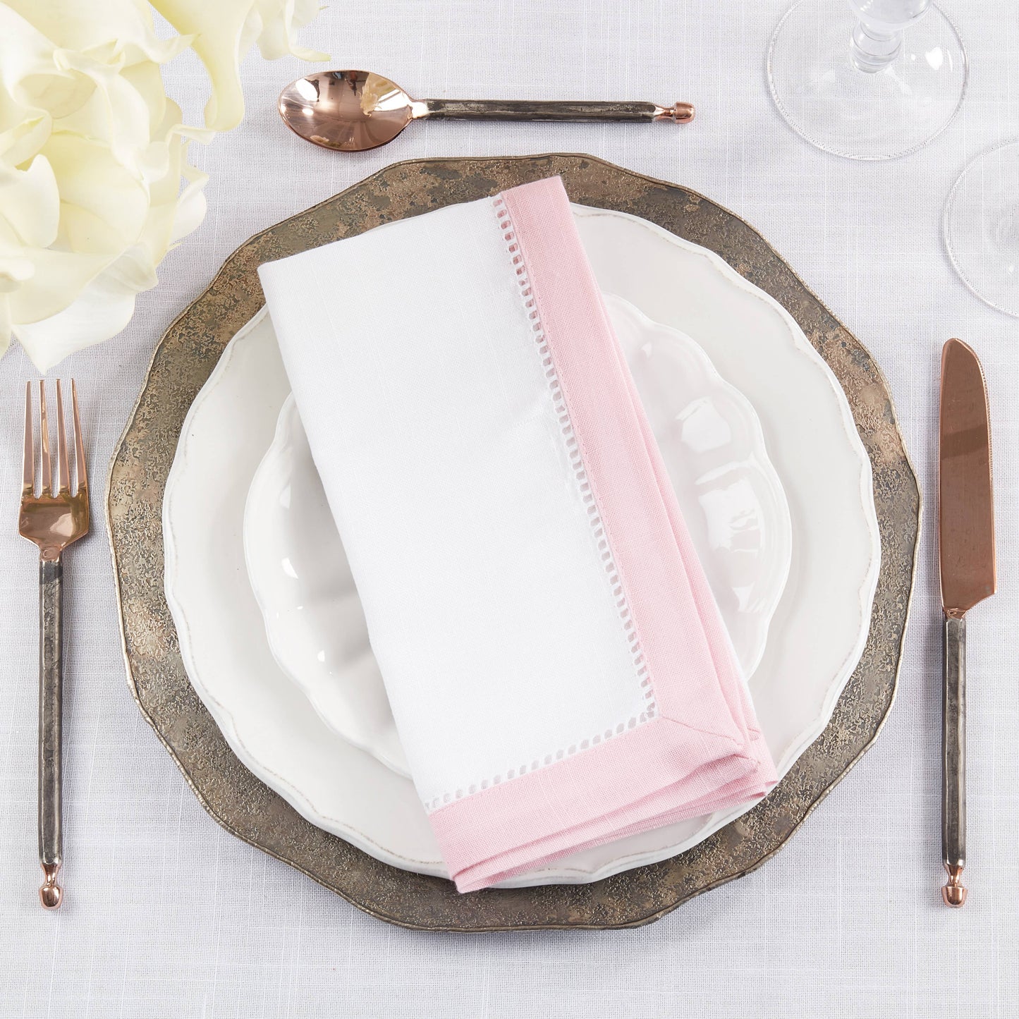 Timeless Two-Tone Hemstitch Napkin (Set of 12): Pink / 20"