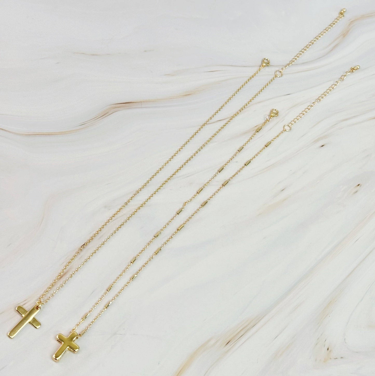 Pretty Chain Cross Necklace Set Of 2