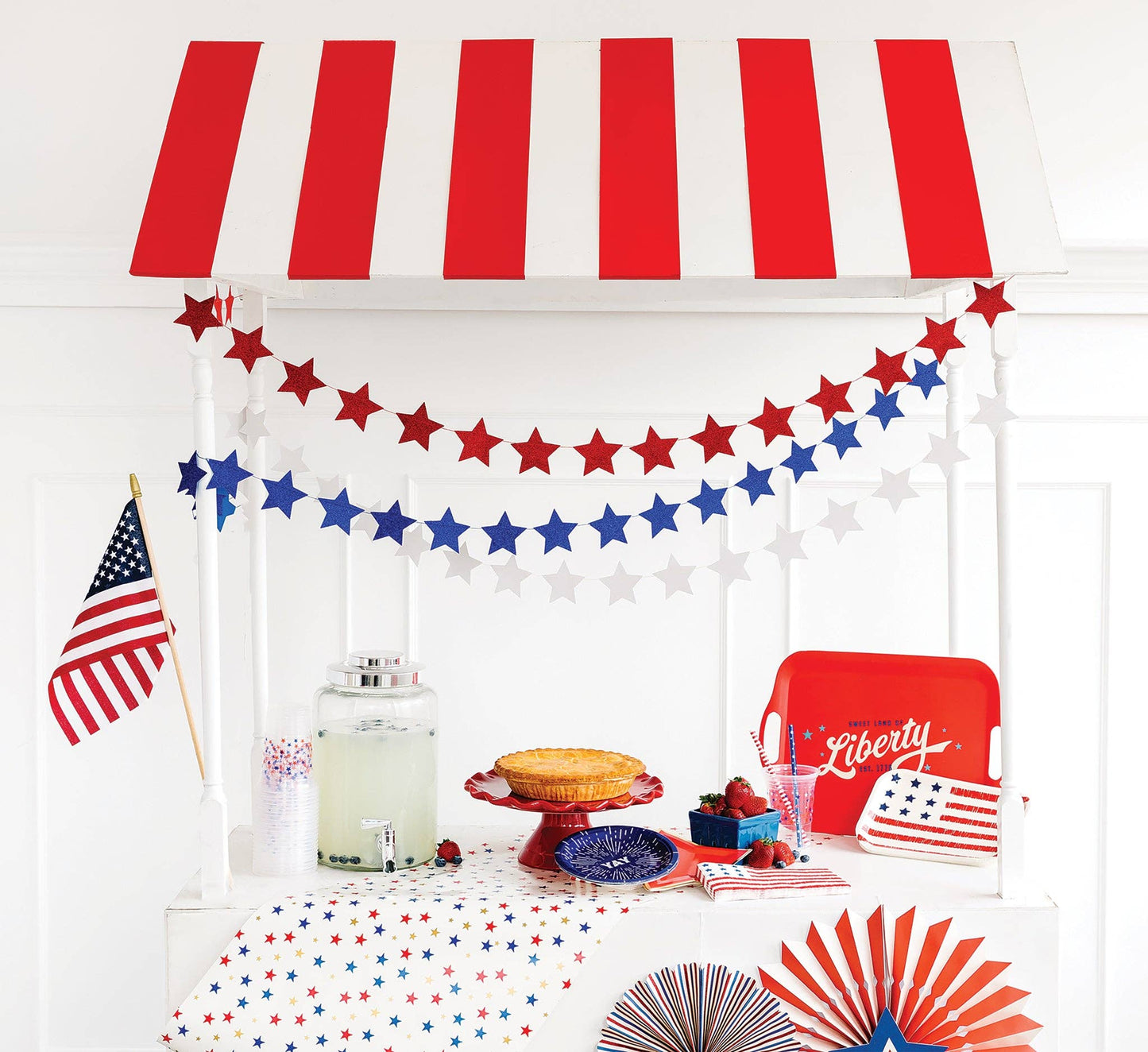 SSP803 - Stars and Stripes Star Mini Banner