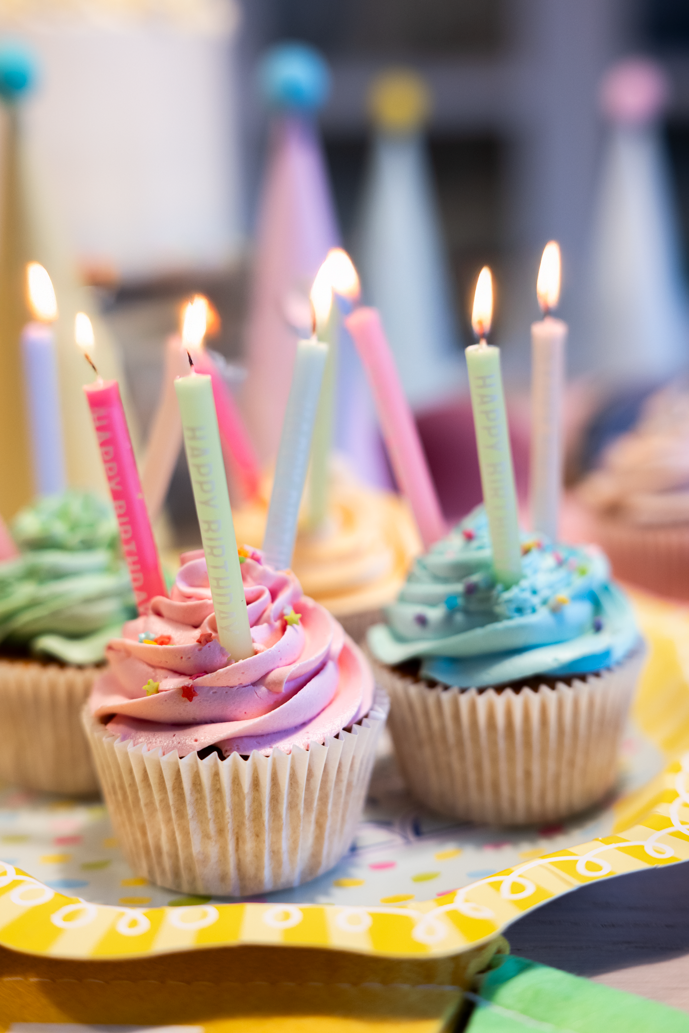 Candle Set - Happy Birthday 16CT