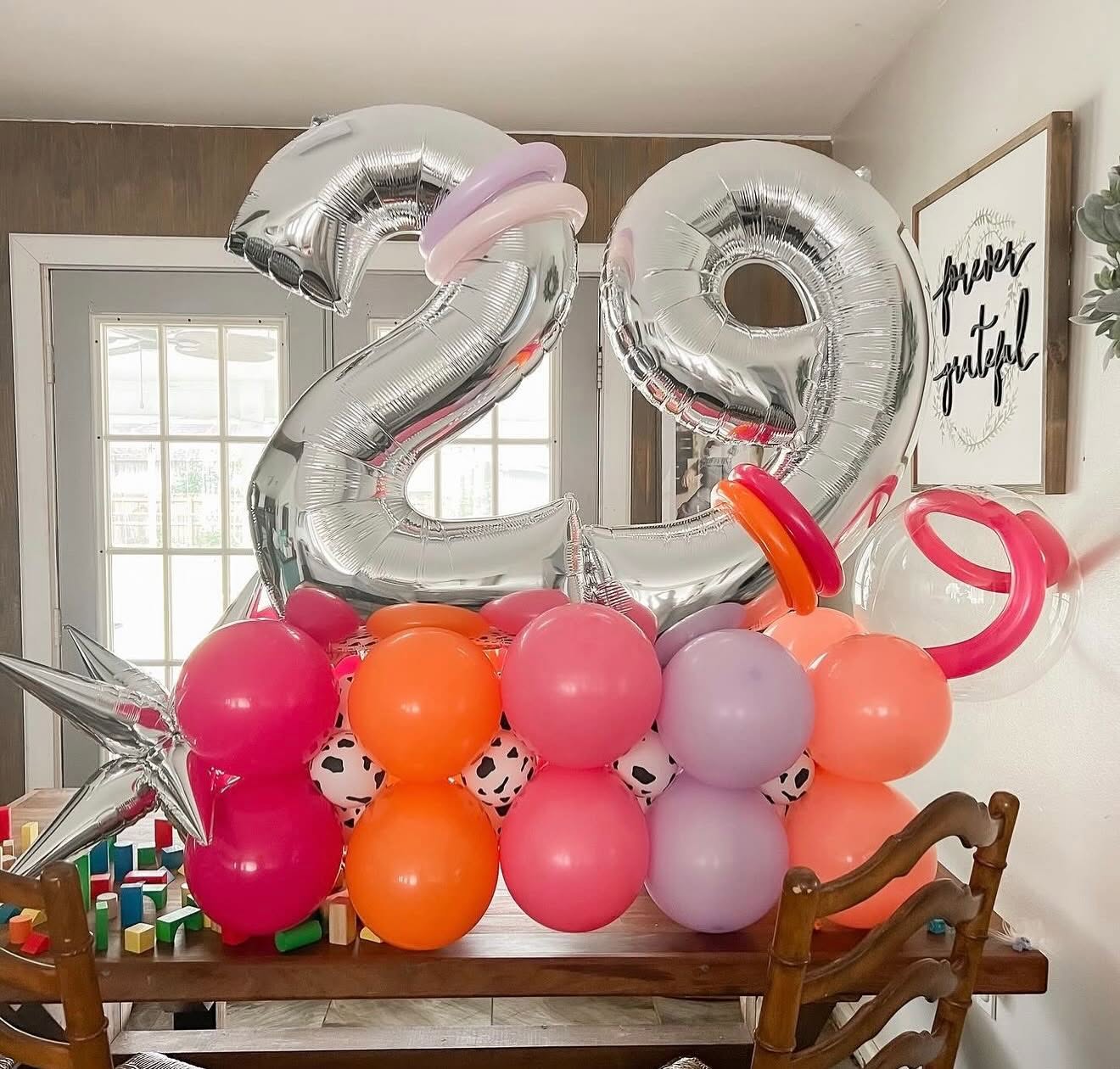 Single Number - Birthday Balloon Stacks