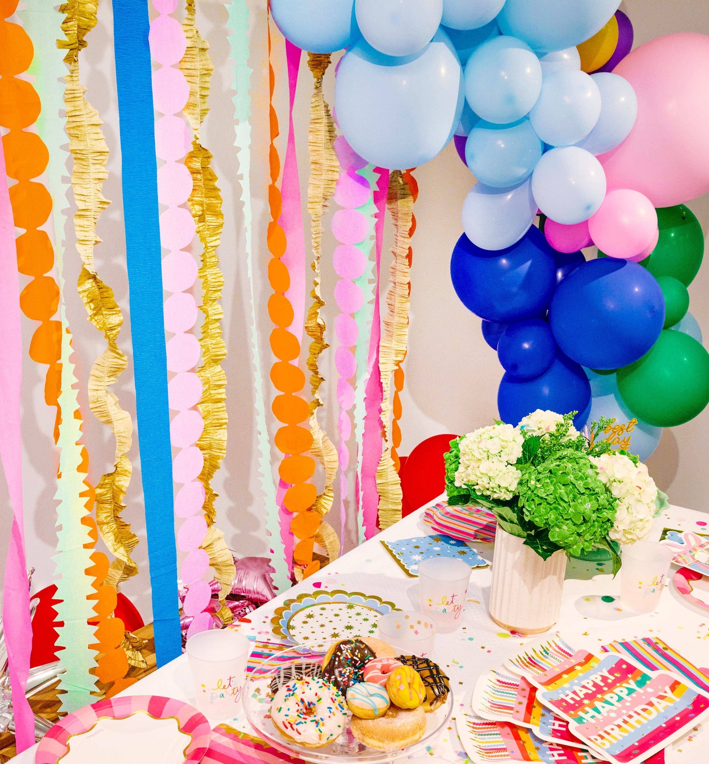 Multicolor Party Streamer Set