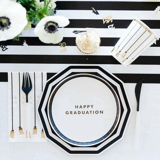 HAPPY GRADUATION SNACK PLATES