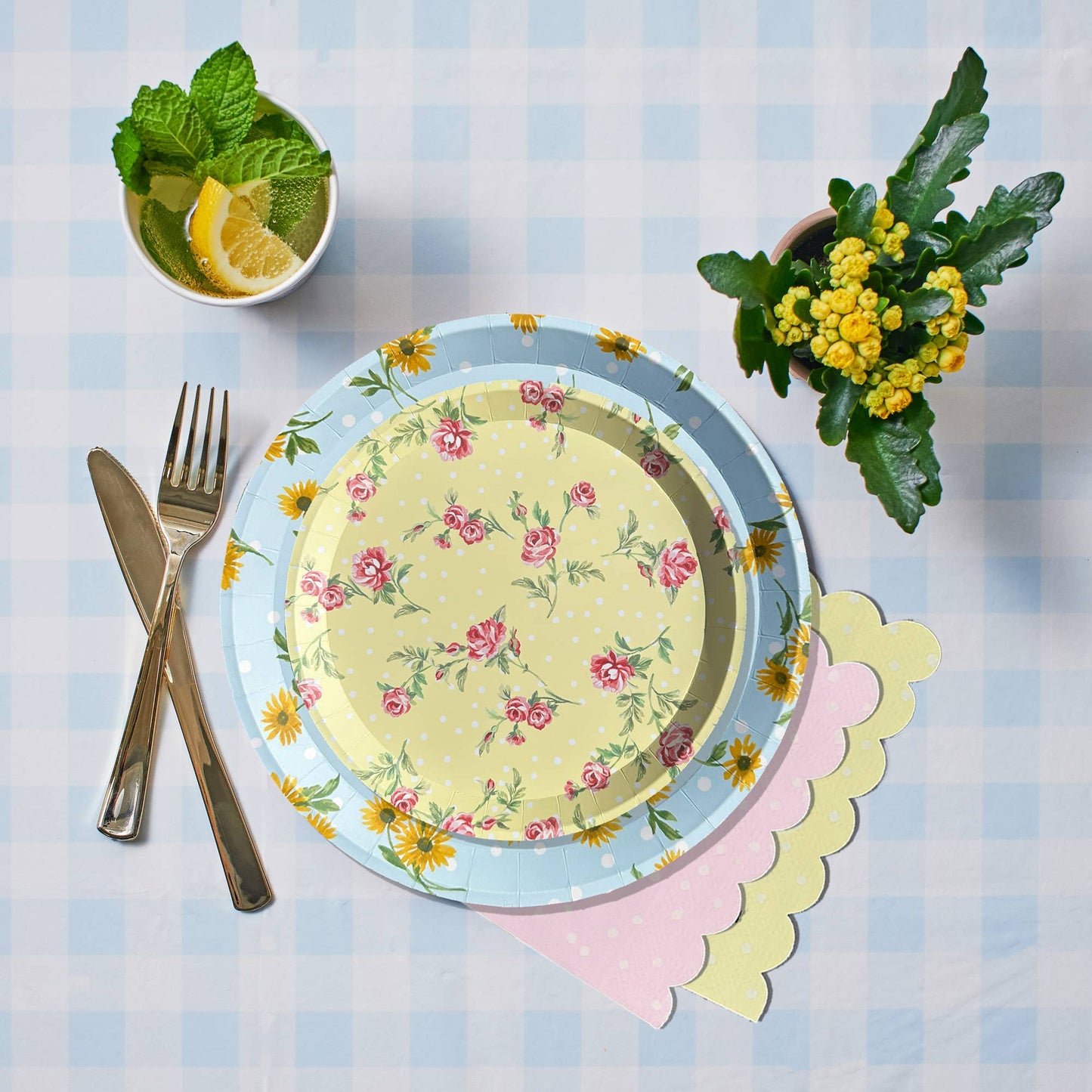 Ditsy Floral Large Plates (10 Per Pack)