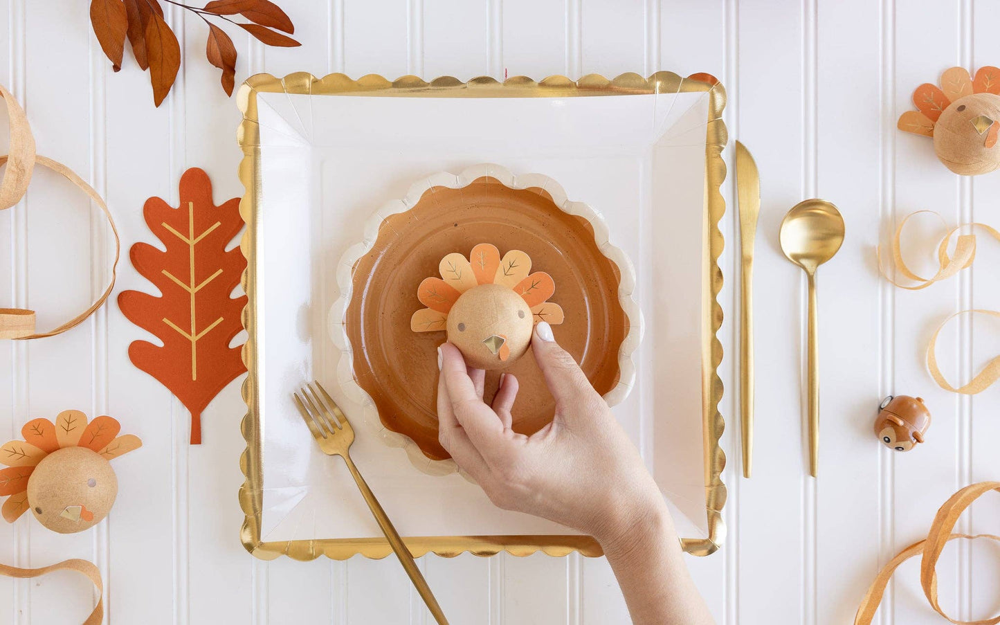 PGB1140 - Gold Ruffle Edge Plate