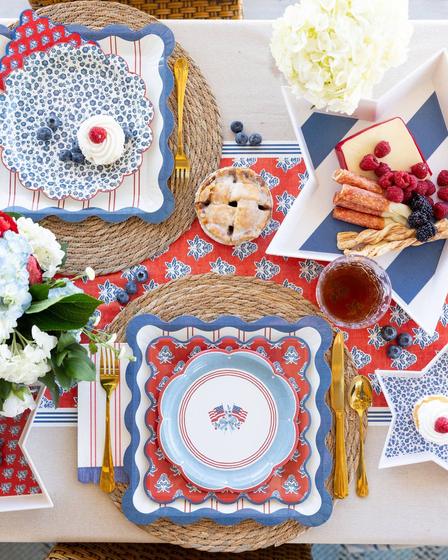 HAM1241 - Flag Paper Plate - 8"
